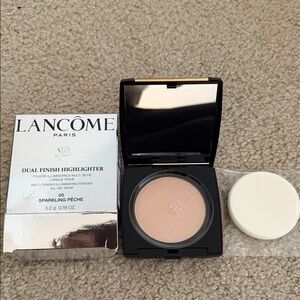 Lancôme Dual Finish Highlighter in Sparkling Peach